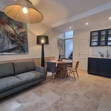 La Maison D'etienne Renovated In 2025! Center 4 Guests Holiday home