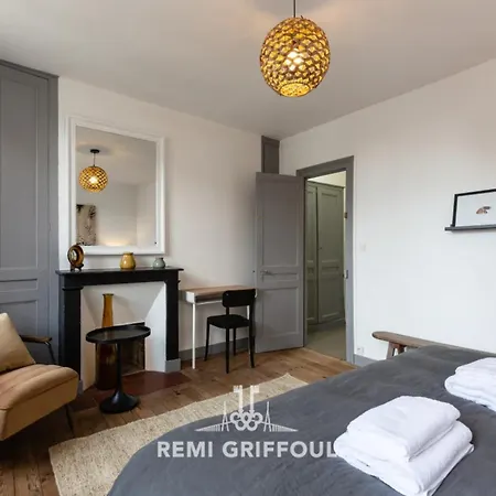La Maison D'etienne Renovated In 2025! Center 4 Guests * Онфлер