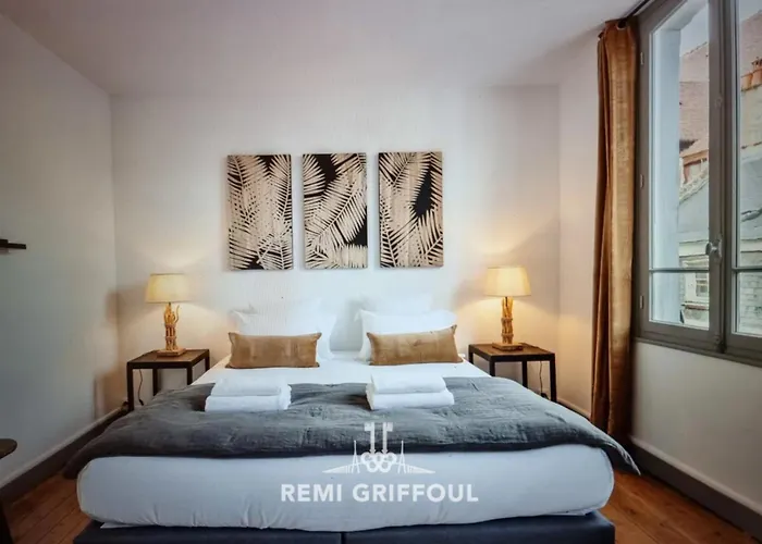 La Maison D'etienne - King Size Beds - Center - 4p Hébergement de vacances